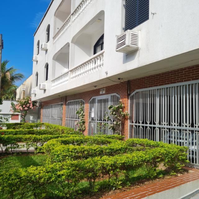 Apartamento Enseada Guarujá próximo a Praia amplo e confortável Exterior foto